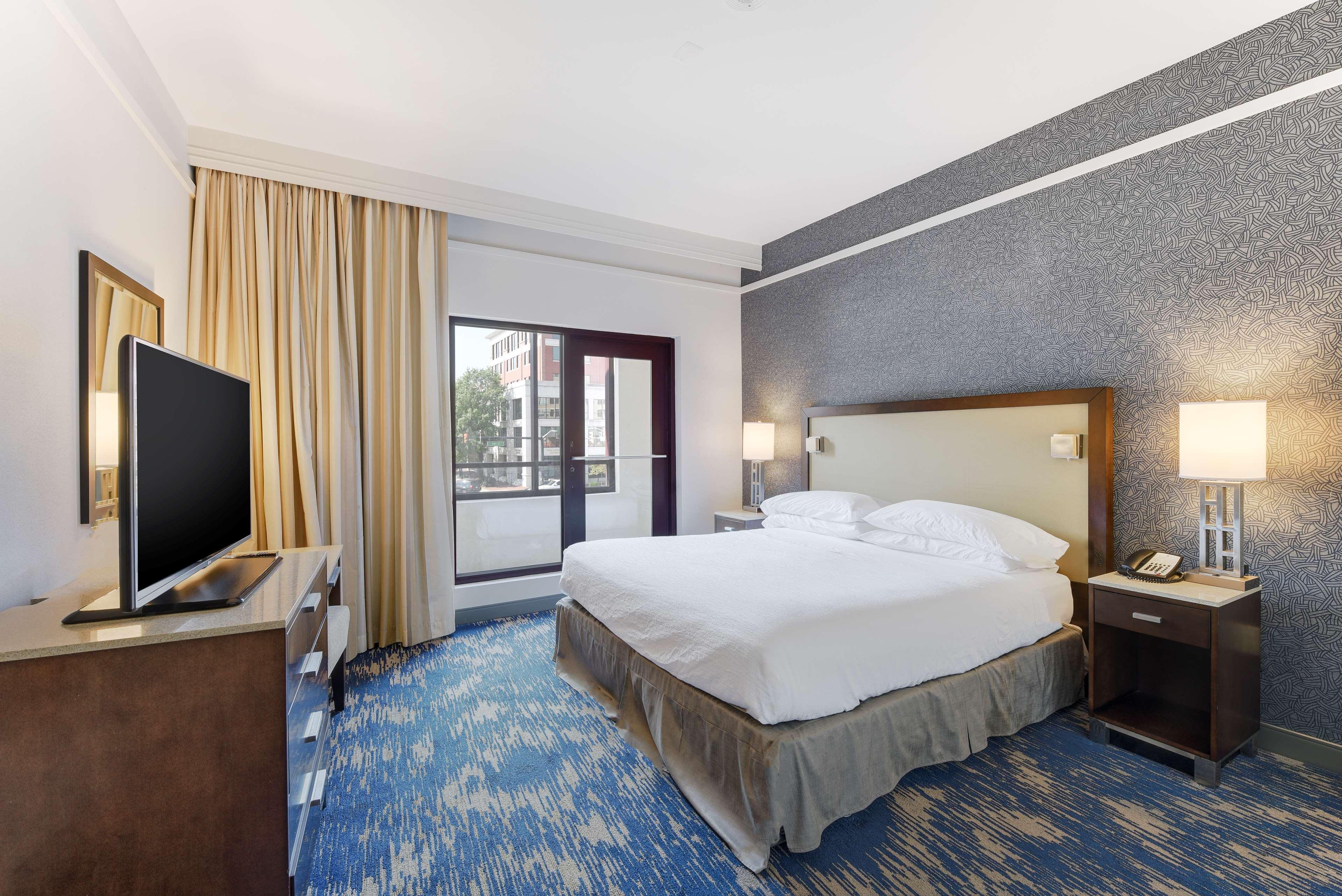 Embassy Suites By Hilton Alexandria Old Town Exteriér fotografie