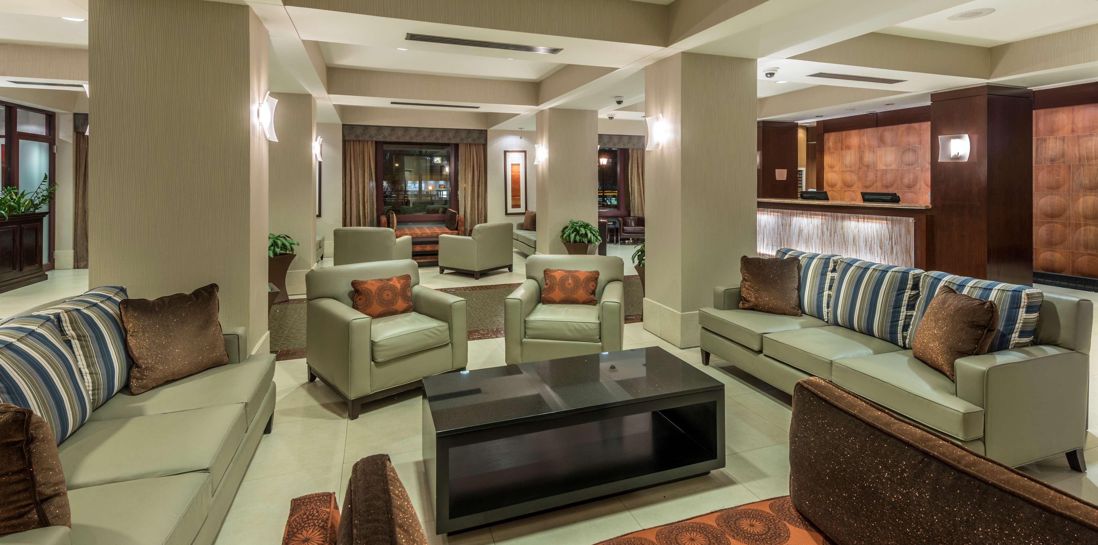 Embassy Suites By Hilton Alexandria Old Town Exteriér fotografie