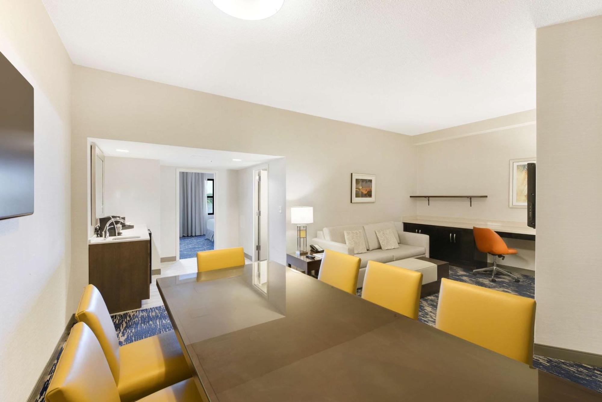 Embassy Suites By Hilton Alexandria Old Town Exteriér fotografie